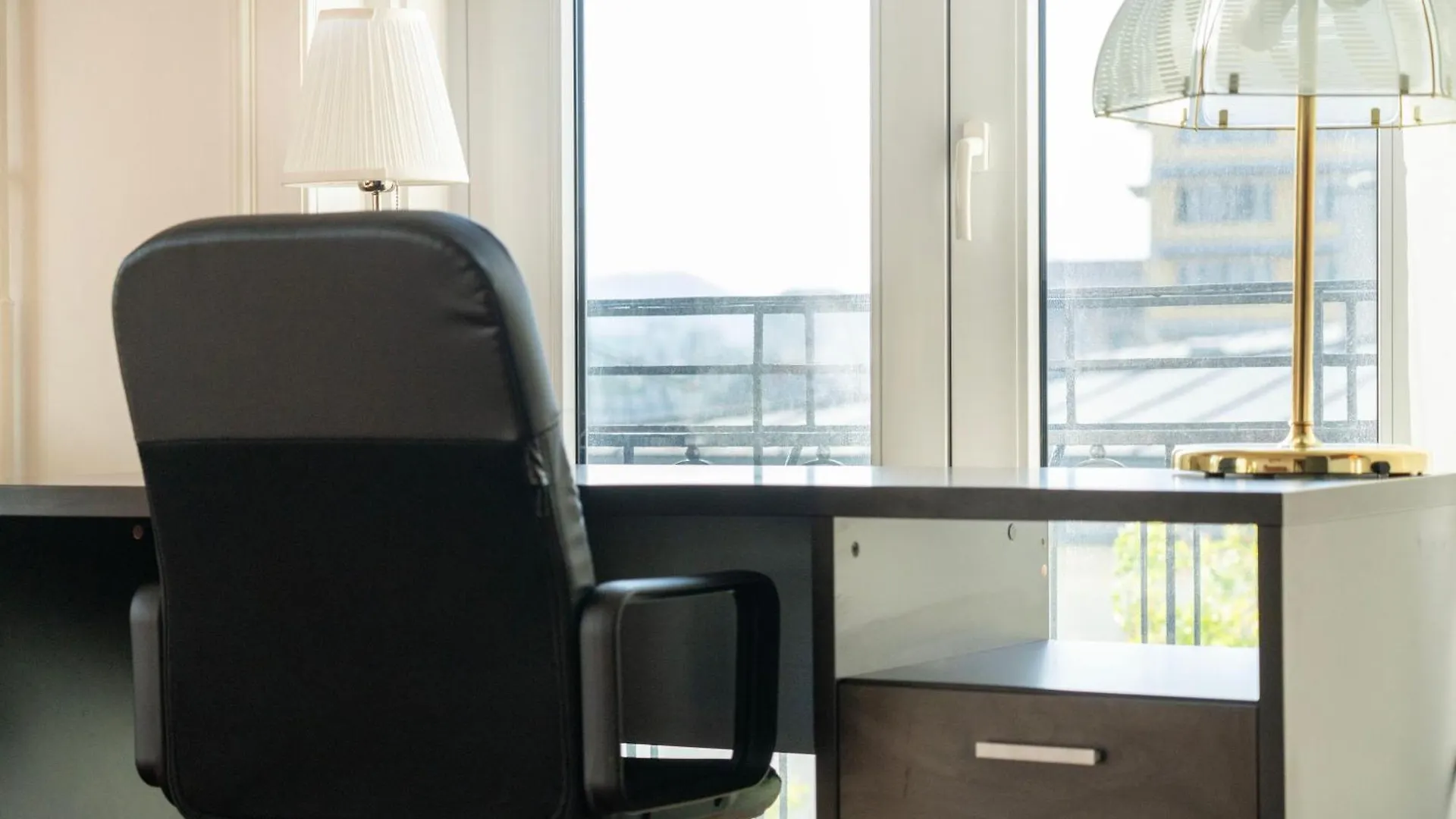 Aurelia Art Deco Suite With Panoramic Views Danube Budapest Hungary