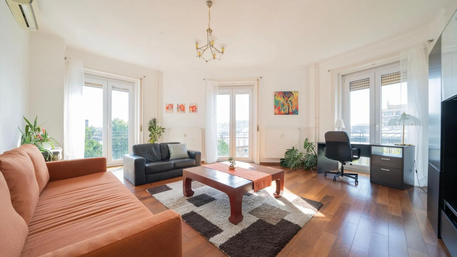 Aurelia Art Deco Suite With Panoramic Views Danube Budapest